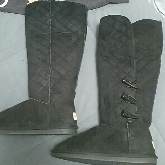 Tall black boots - Picture 5 of 5